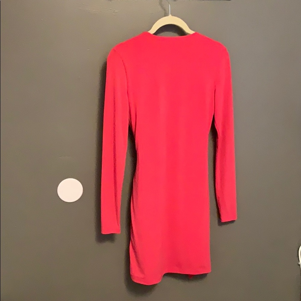 Form fitting Dress - Picture 2 of 3
